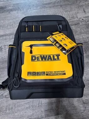 DeWalt Pro Backpack DWST560102 NWT 43-Pocket Tool Work Bag IP54 Waterproof New